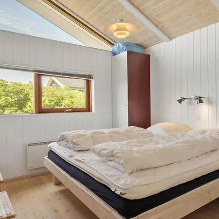 Bl1102-blokhus-solbakkevej-17 *